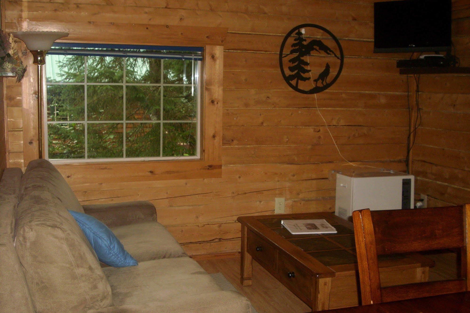Box Canyon Cabins Seward Extérieur photo