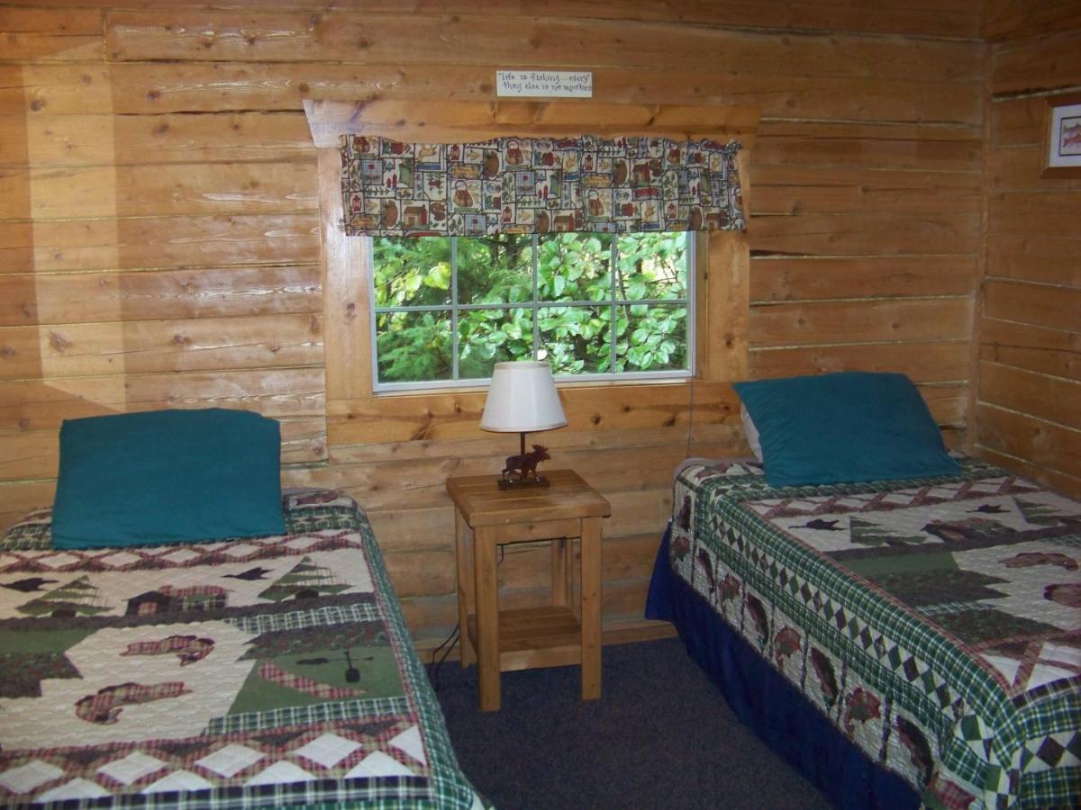 Box Canyon Cabins Seward Extérieur photo